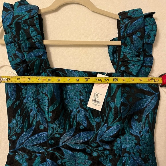 Lilly Pulitzer NWT Lolina Brocade Romper. NWT. Size 8. - Picture 7 of 9